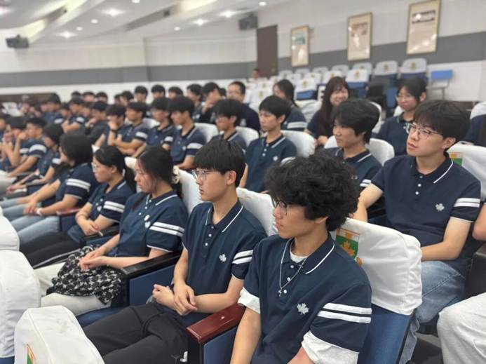 名校聚力,持续赋能|UBC 大学高层代表团四访枫华,筑牢学子直通世界名校快车道~ - 第35张 - 择校360网 名校聚力,持续赋能|UBC 大学高层代表团四访枫华,筑牢学子直通世界名校快车道~ - 第35张