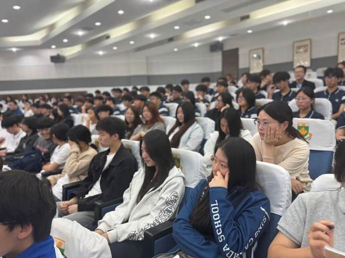 名校聚力,持续赋能|UBC 大学高层代表团四访枫华,筑牢学子直通世界名校快车道~ - 第36张 - 择校360网 名校聚力,持续赋能|UBC 大学高层代表团四访枫华,筑牢学子直通世界名校快车道~ - 第36张